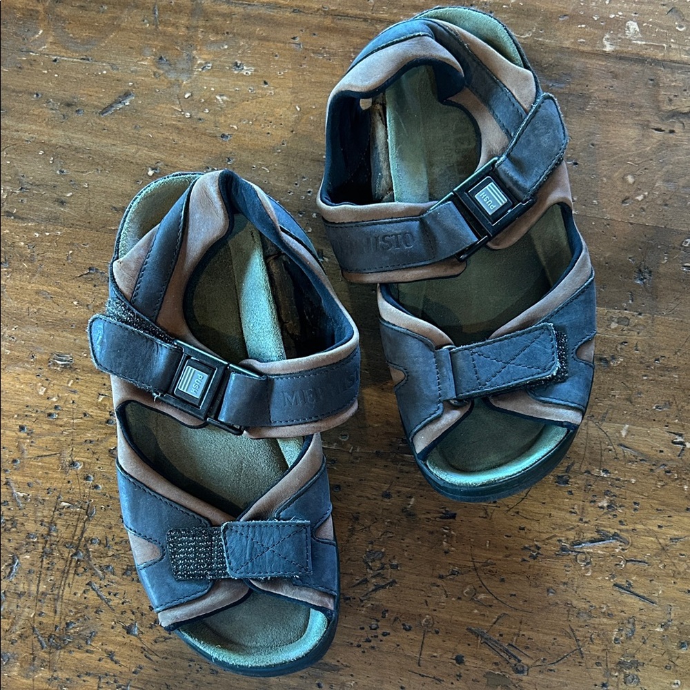 MEPHISTOPHO Hiking Sandals